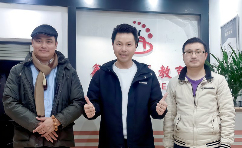微信图片_20260321003546_1582_255.jpg